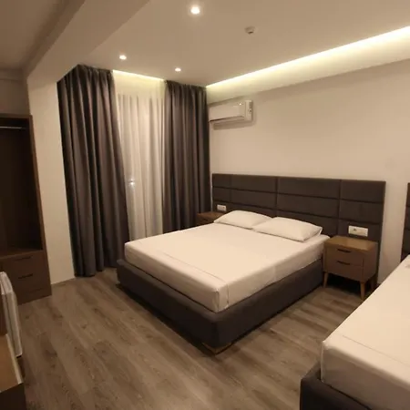 Mare 2 Hotel 3*