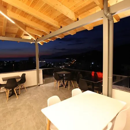 Mare 2 Hotel 3*