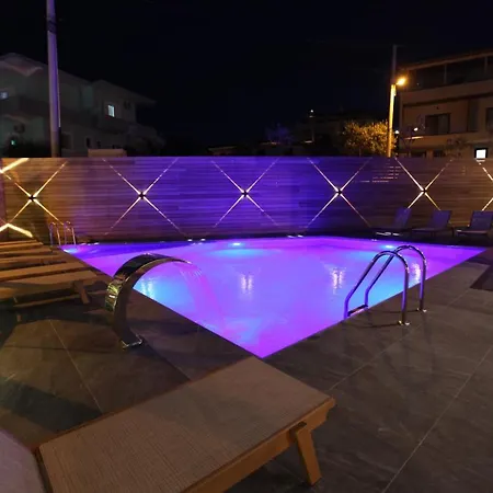 Mare 2 Hotel 3*