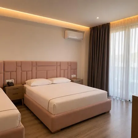 Mare 2 Hotel