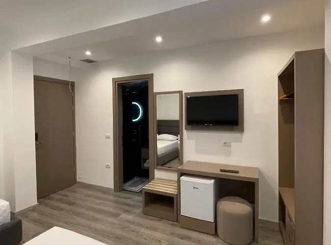 Отель Mare 2 3*