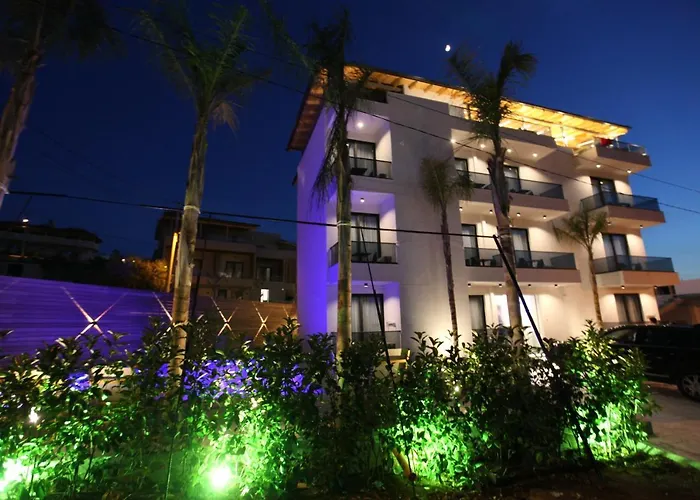 Mare 2 3* Ксамил