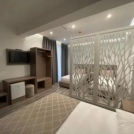 Mare 2 3* Εξαμίλιο