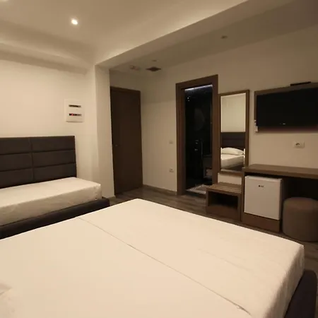 Mare 2 Εξαμίλιο